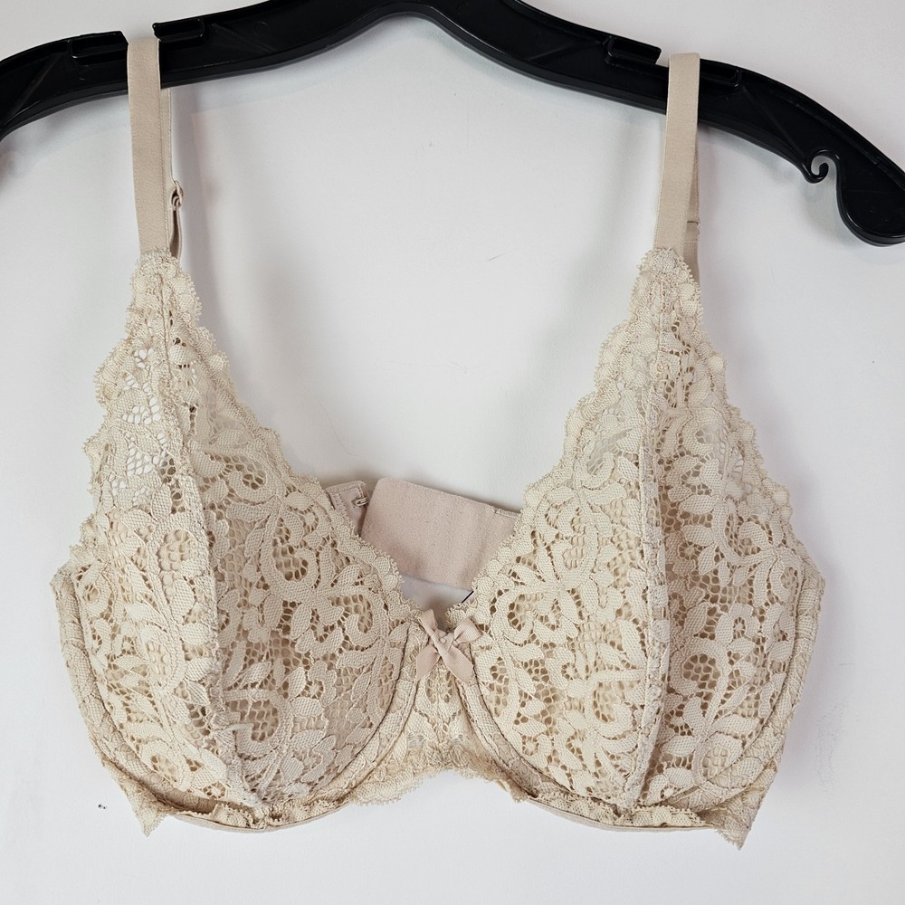 Victoria's Secret Lined Demi Bra Underwire Beige Lace‎ Size 32DD